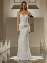 Load image into Gallery viewer, Janet & Bridal Cape - Evie Young