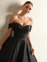 Load image into Gallery viewer, Anniston - Maggie Sottero | Sample Sale (US18)