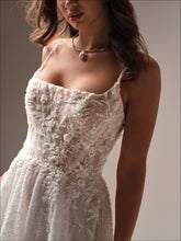 Load image into Gallery viewer, Salvadora - Maggie Sottero