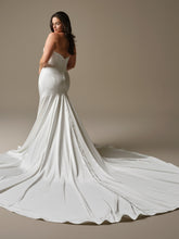 Load image into Gallery viewer, Sinclaire - Maggie Sottero