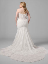 Load image into Gallery viewer, Takera (IVORY) - Maggie Sottero