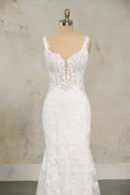 Load image into Gallery viewer, Zeta - Maggie Sottero