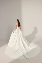 Load image into Gallery viewer, Sasha - Ariamo