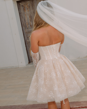Load image into Gallery viewer, Clio Bridal Mini - Aurelle Attire

