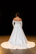 Load image into Gallery viewer, Hepburn - Evie Young
