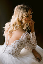 Load image into Gallery viewer, Mallory Dawn - Maggie Sottero
