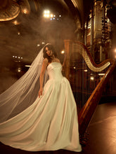 Load image into Gallery viewer, Rane - Maggie Sottero
