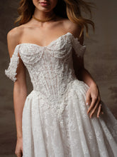 Load image into Gallery viewer, Ryland - Maggie Sottero
