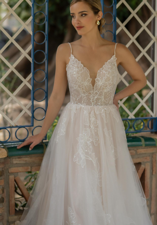 Fleur - Aurelle Exclusive | Sample Sale (UK12)