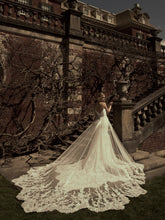 Load image into Gallery viewer, Eirawen - Sottero &amp; Midgley
