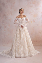 Load image into Gallery viewer, Allura - April Banbruy Bridal
