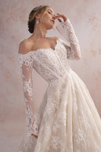 Load image into Gallery viewer, Allura - April Banbruy Bridal
