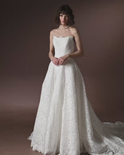 Load and play video in Gallery viewer, Serena - Maggie Sottero
